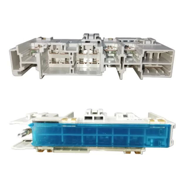 CAJA DE FUSIBLES